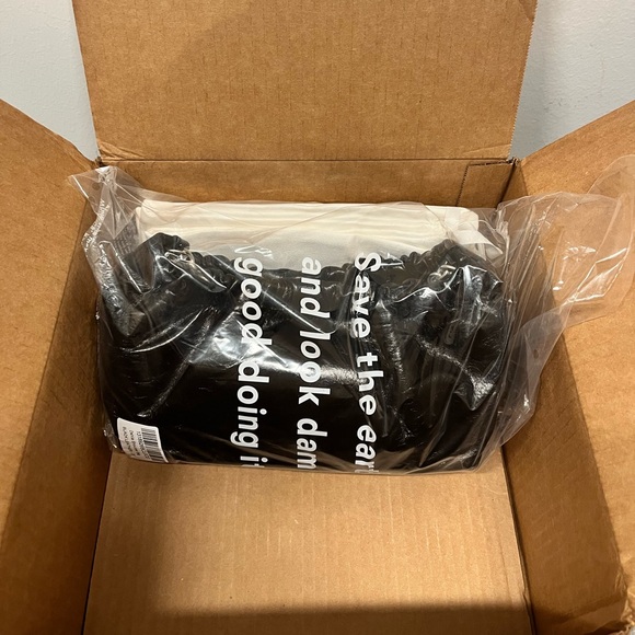 Reformation Dahlia Shoulder Bag Black - Size OS - Picture 2 of 4